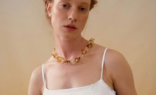 img-05-a-white